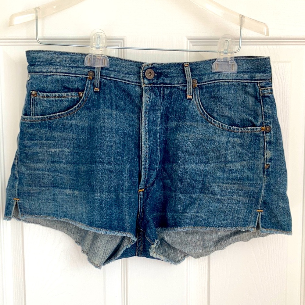 Citizens of humanity size 29 Jean shorts